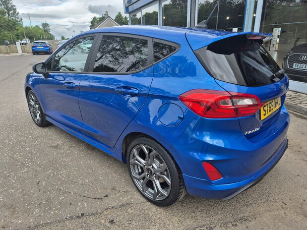 Ford Fiesta St-Line X Turbo 6
