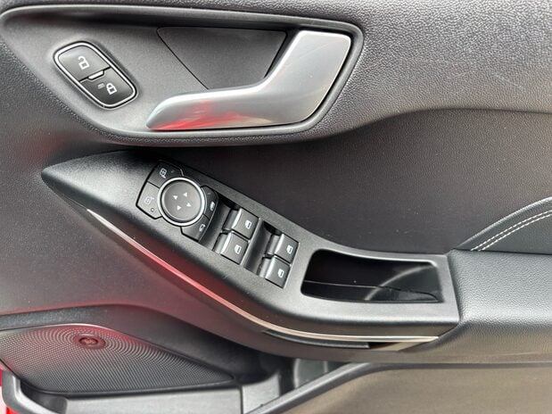 Ford Fiesta Titanium X 1.0L EcoBoost 125PS 7 Speed DCT Auto 2021 13