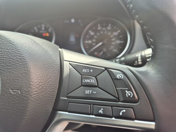 Nissan Qashqai DIG-T TEKNA 11