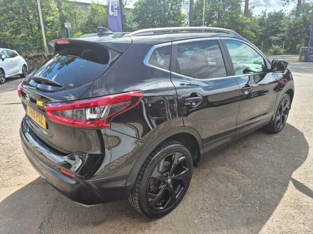 Nissan Qashqai DIG-T TEKNA 5