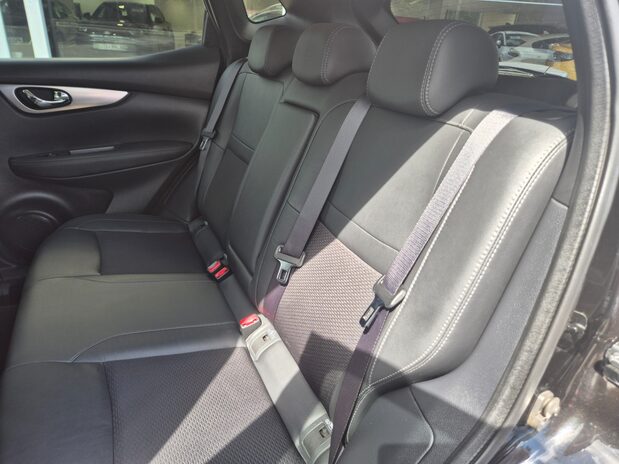 Nissan Qashqai DIG-T TEKNA 8