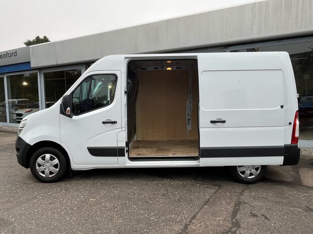 Nissan Interstar DCI ACENTA L2H2 5