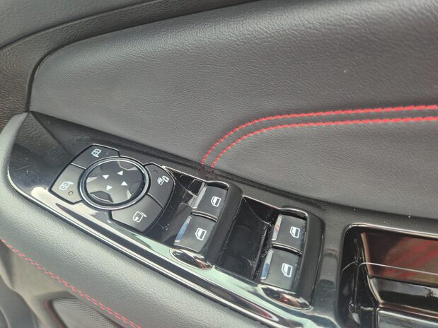 Ford S-Max ST-LINE 15