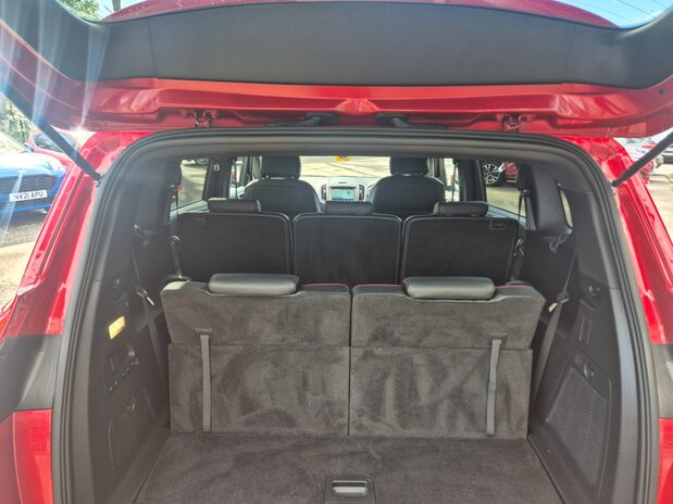 Ford S-Max ST-LINE 9