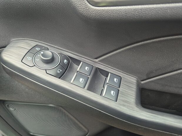 Ford Kuga TITANIUM 12