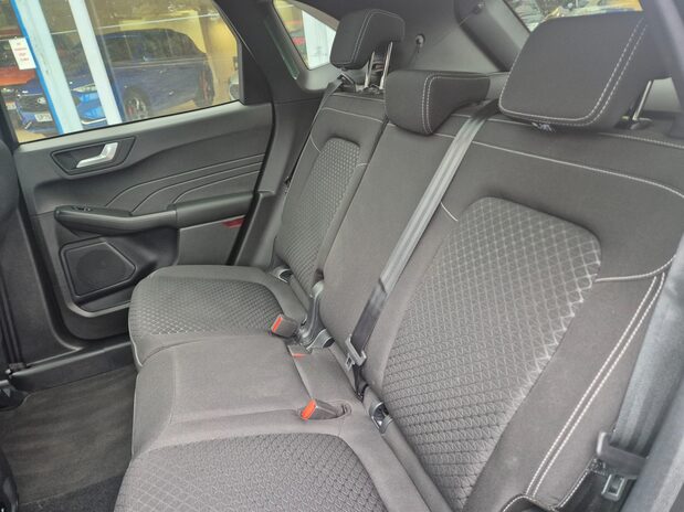 Ford Kuga TITANIUM 10