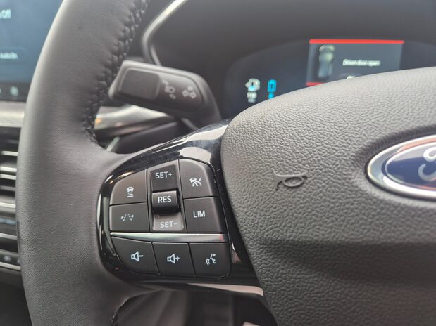 Ford Kuga TITANIUM 15