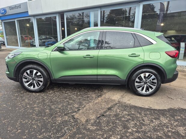 Ford Kuga TITANIUM 8