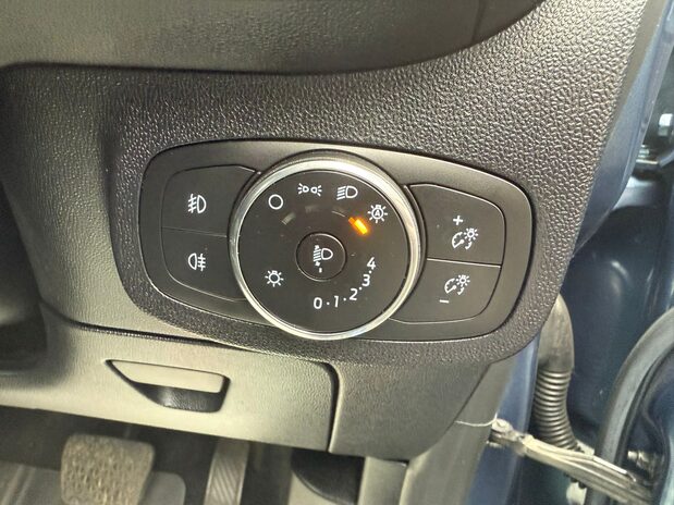 Ford Fiesta TITANIUM MHEV 15