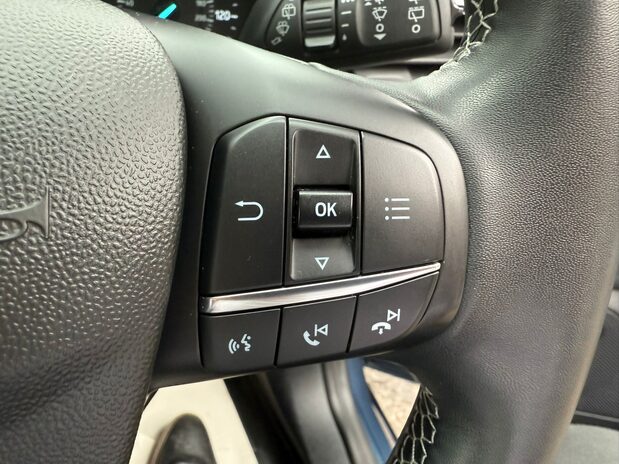 Ford Fiesta TITANIUM MHEV 20