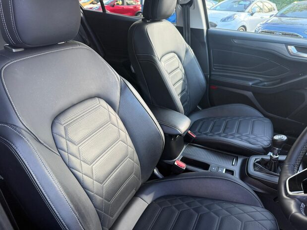 Ford Focus X VIGNALE 16