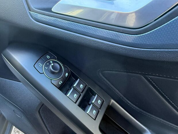 Ford Focus X VIGNALE 15