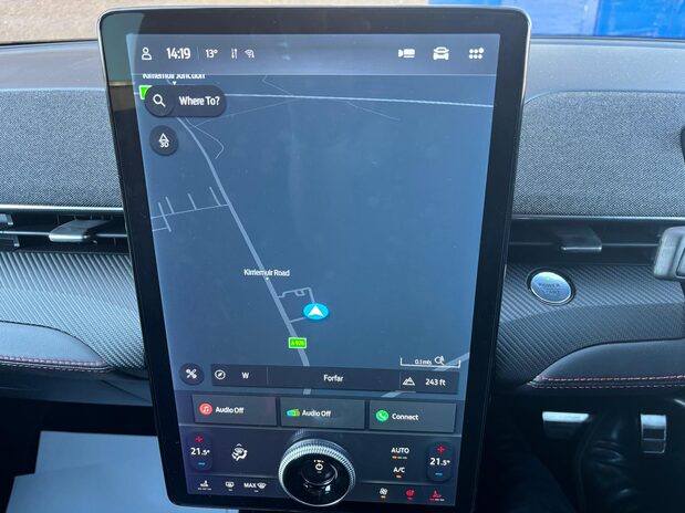 Ford Mustang Mach-E PREMIUM 26