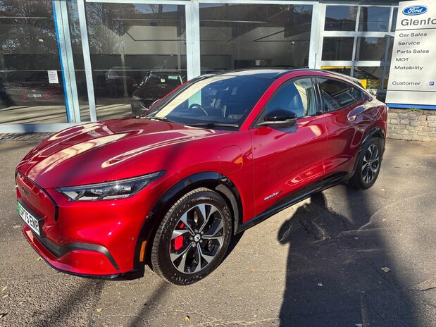 Ford Mustang Mach-E PREMIUM 9