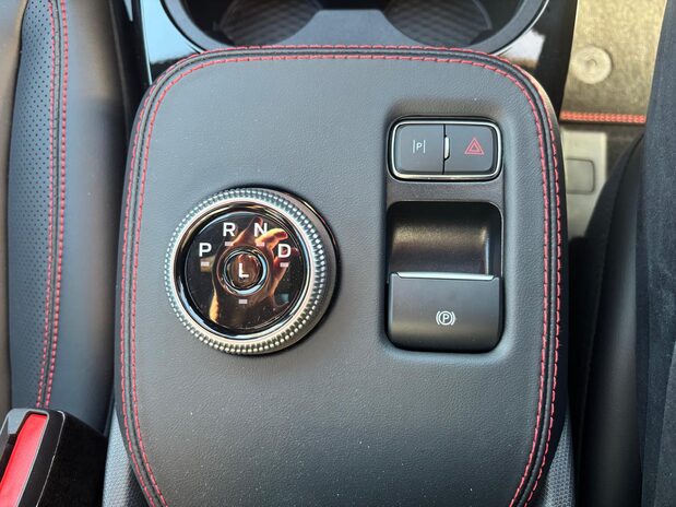 Ford Mustang Mach-E PREMIUM 24