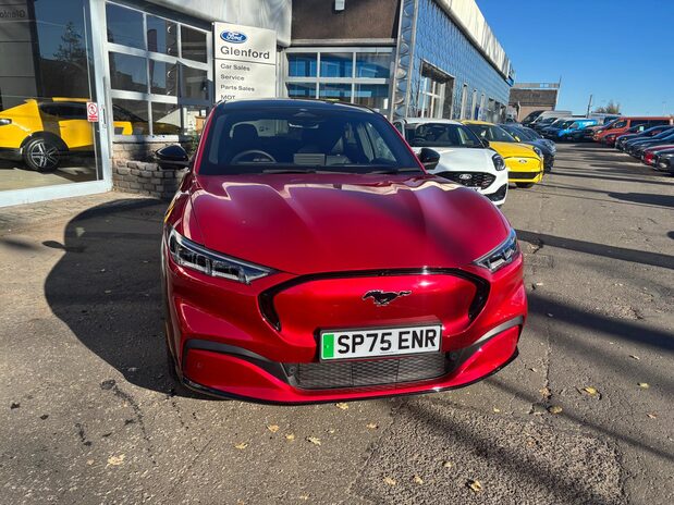 Ford Mustang Mach-E PREMIUM 8