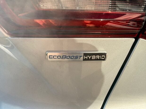 Ford Focus TITANIUM X EDITION MHEV 6