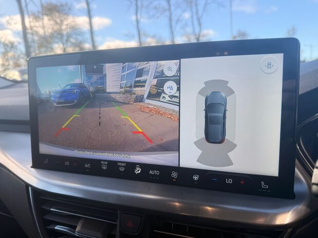 Ford Focus TITANIUM X EDITION MHEV 21