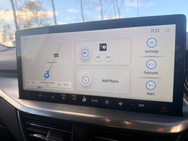 Ford Focus TITANIUM X EDITION MHEV 23