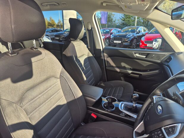 Ford Galaxy TITANIUM ECOBLUE 10