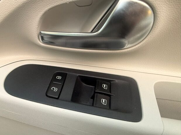 Volkswagen Up UP BY BEATS 19