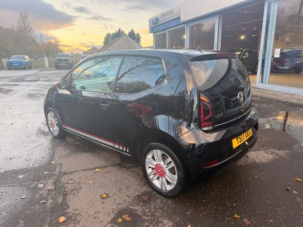 Volkswagen Up UP BY BEATS 4