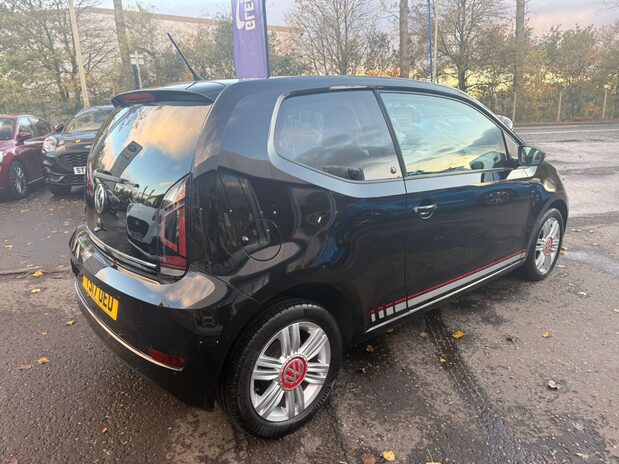 Volkswagen Up UP BY BEATS 7