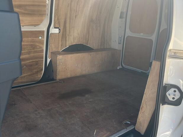 Volkswagen Caddy MAXI C20 COMMERCE 2.0 TDI 102PS 20