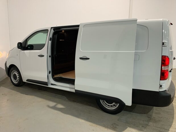 Vauxhall Vivaro L2H1 F2900 DYNAMIC S/S 23