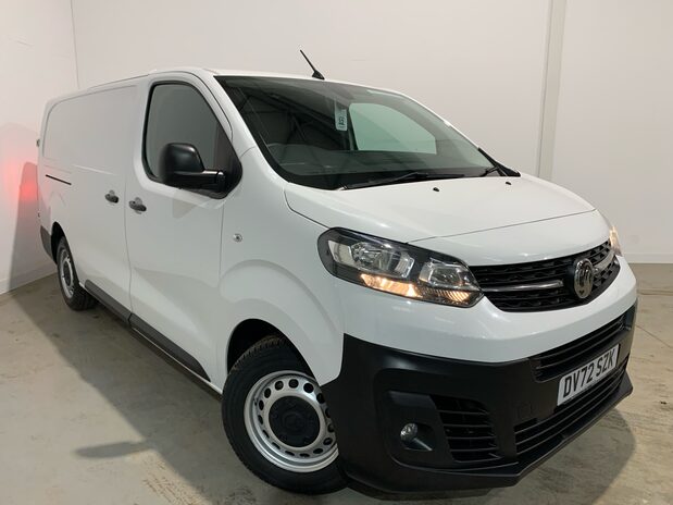 Vauxhall Vivaro L2H1 F2900 DYNAMIC S/S 1