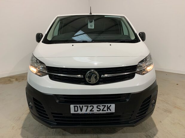 Vauxhall Vivaro L2H1 F2900 DYNAMIC S/S 8