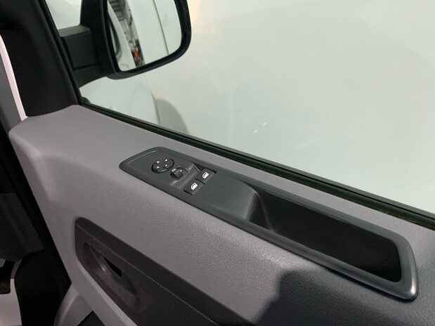 Vauxhall Vivaro L2H1 F2900 DYNAMIC S/S 25