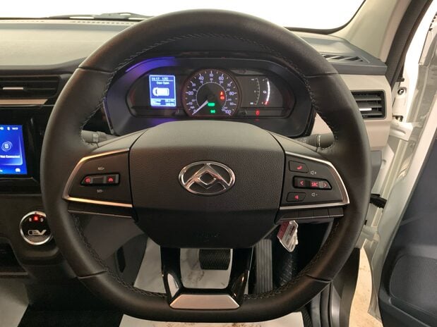 Maxus Deliver 3 90kW L1 H1 Van 50.2kWh Auto 16