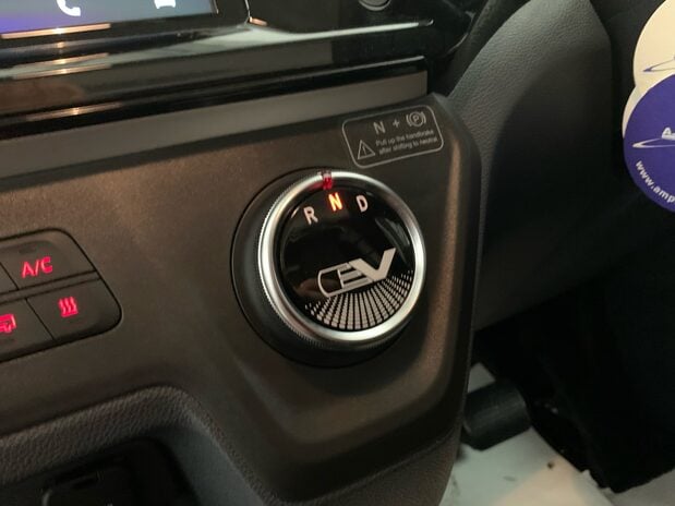 Maxus Deliver 3 90kW L1 H1 Van 50.2kWh Auto 23