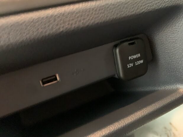 Maxus Deliver 3 90kW L1 H1 Van 50.2kWh Auto 24