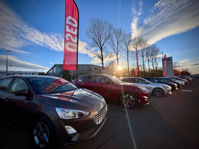 Servicing & MOT at Glenford