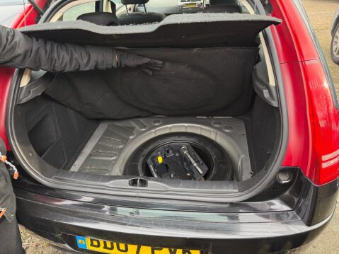 Citroen C4 1.6i 16V VTR+ 5dr 27