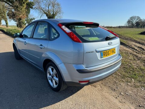 Ford Focus 1.6 Zetec Climate 5dr 18