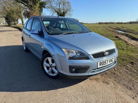 Ford Focus 1.6 Zetec Climate 5dr 9