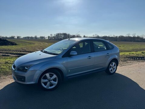 Ford Focus 1.6 Zetec Climate 5dr 17