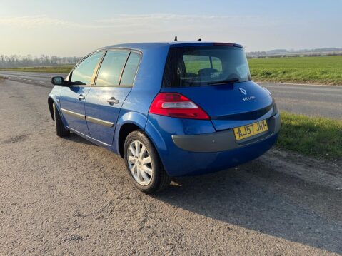 Renault Megane 1.6 VVT Dynamique 5dr 19