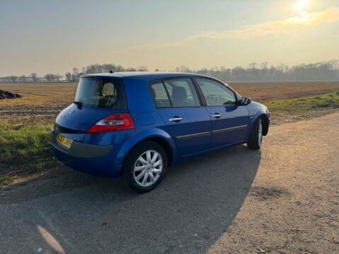 Renault Megane 1.6 VVT Dynamique 5dr 25