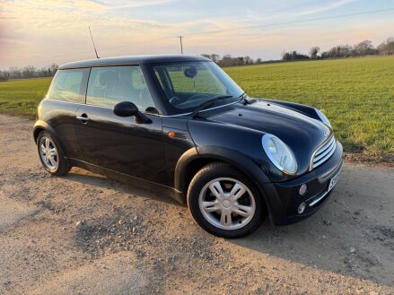 Mini Hatch 1.6 One Euro 4 3dr
