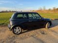 Mini Hatch 1.6 One Euro 4 3dr 22