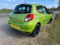 Renault Clio EXTREME 32