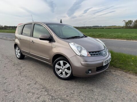 Nissan Note 1.6 16V Tekna Euro 4 5dr 8