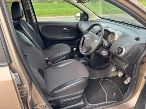 Nissan Note 1.6 16V Tekna Euro 4 5dr 35