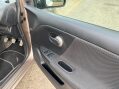Nissan Note 1.6 16V Tekna Euro 4 5dr 43