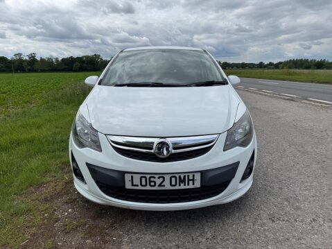 Vauxhall Corsa 1.4 16V SRi Euro 5 3dr 4