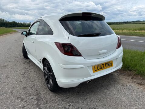Vauxhall Corsa 1.4 16V SRi Euro 5 3dr 22